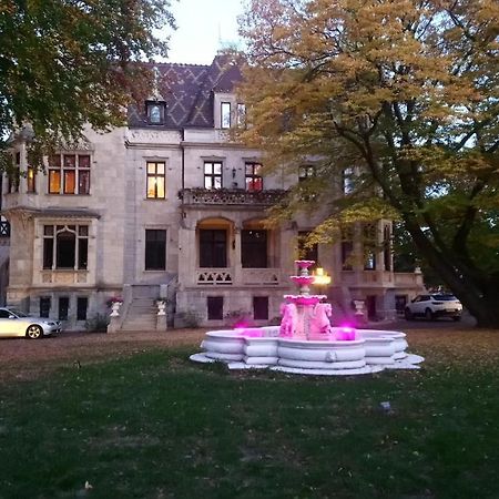 Schlosshotel Zum Markgrafen Quedlinburg Bagian luar foto